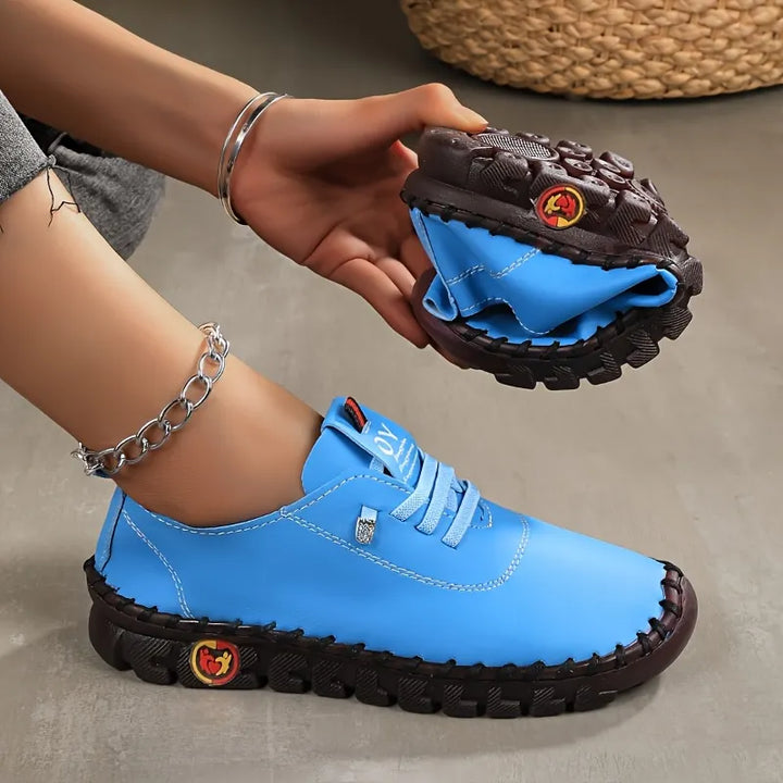 Hilga – Sneakers Med Snørebånd og Fleksibel Sål