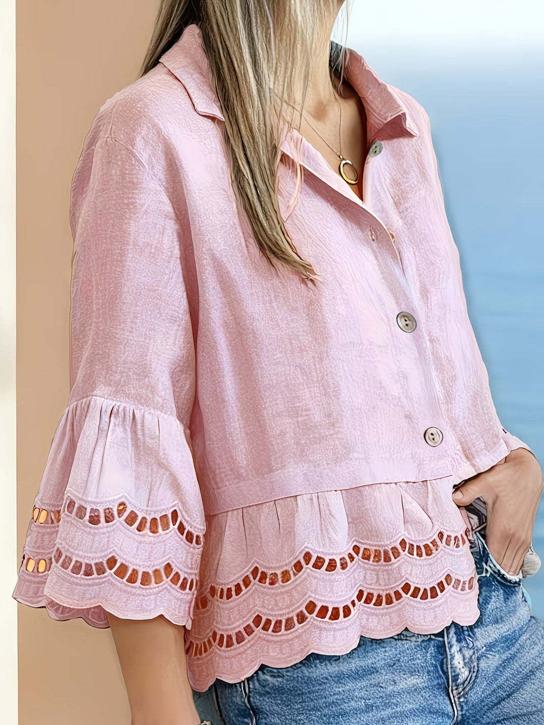 Solenn – Elegant Bluse Med Knapper