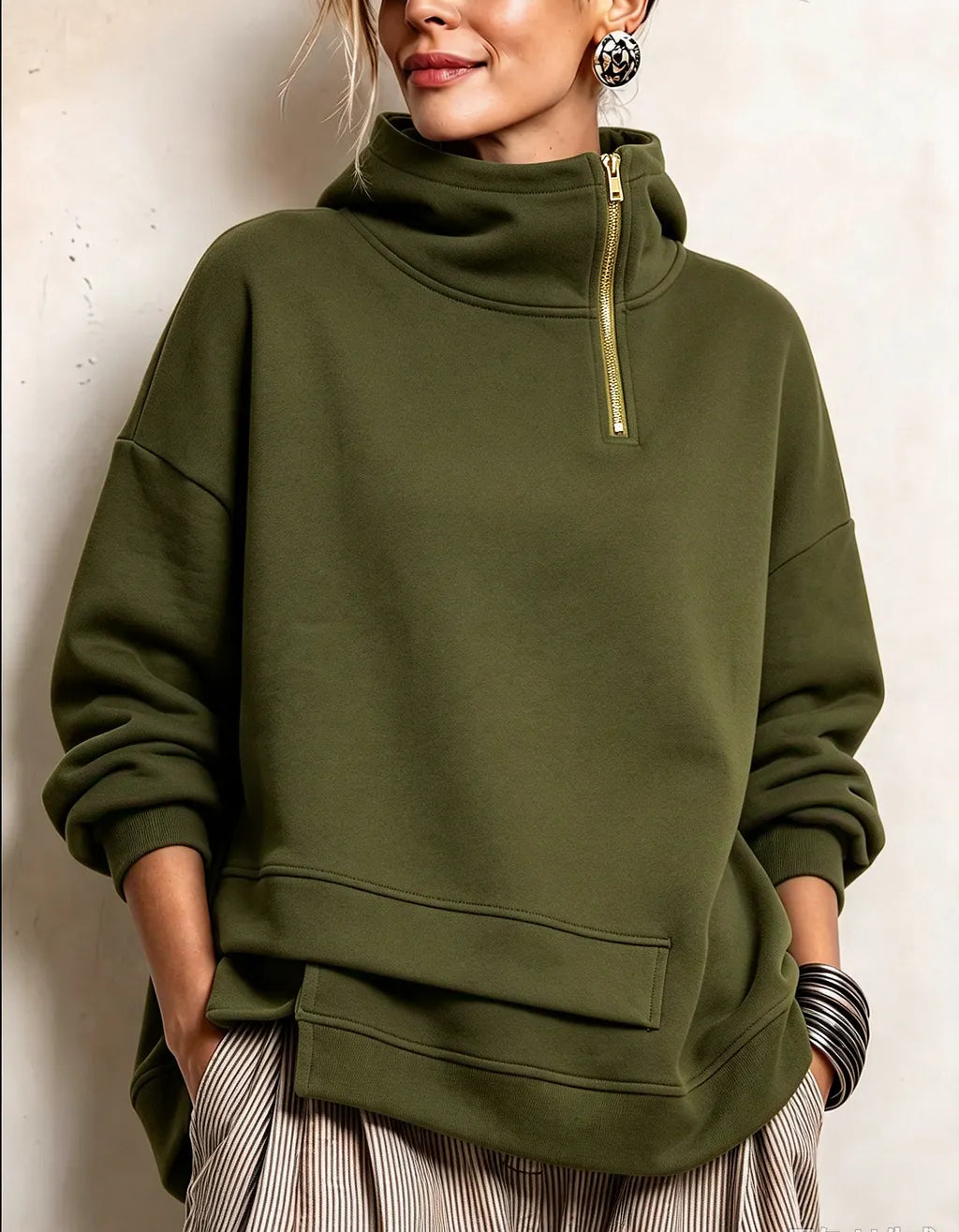 Lyona – Moderne Asymmetrisk Sweatshirt Med Høj Halsudskæring