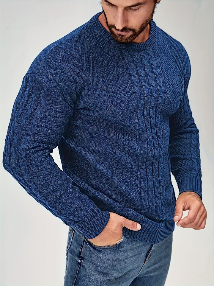 Eiduks – Klassisk Sweater Med Rund Hals og Kabelstrik