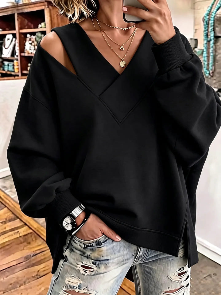 Kirstan – Chic Oversized Sweatshirt Med Udskæring og V-Udskæring