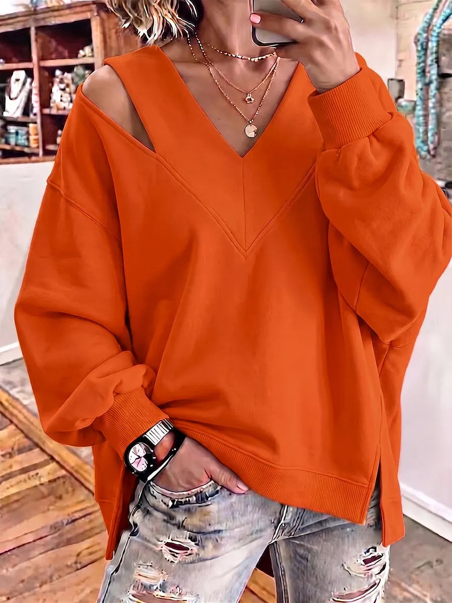 Kirstan – Chic Oversized Sweatshirt Med Udskæring og V-Udskæring