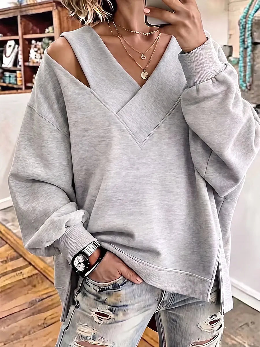 Kirstan – Chic Oversized Sweatshirt Med Udskæring og V-Udskæring