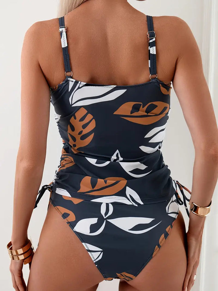 Abegail – Tankini Med en Flatterende Pasform