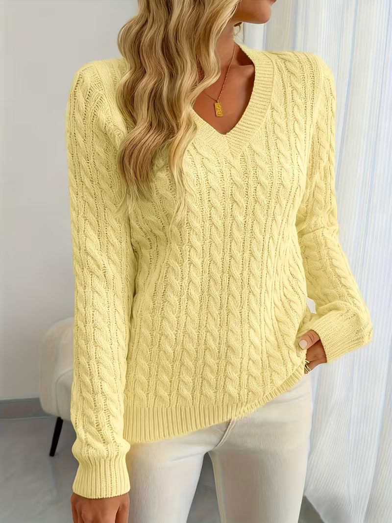 Lenea – Langærmet Sweater I Kabelstrik