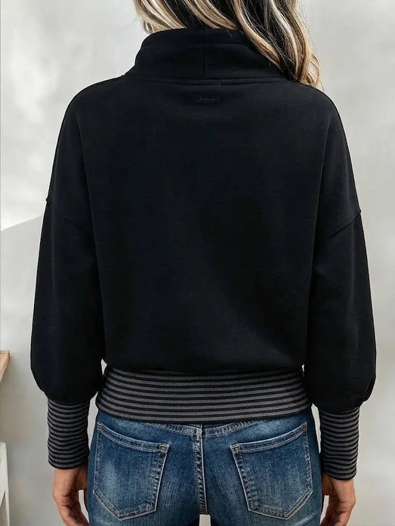Nibika – Sweatshirt Med Opretstående Krave Og Snøre
