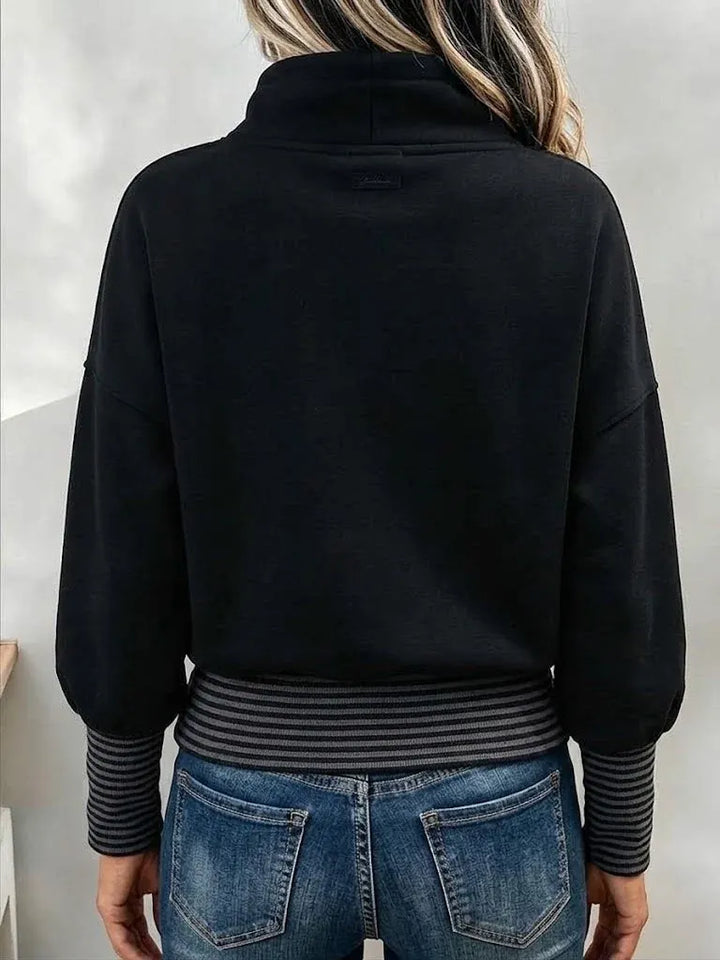Nibika – Sweatshirt Med Opretstående Krave Og Snøre