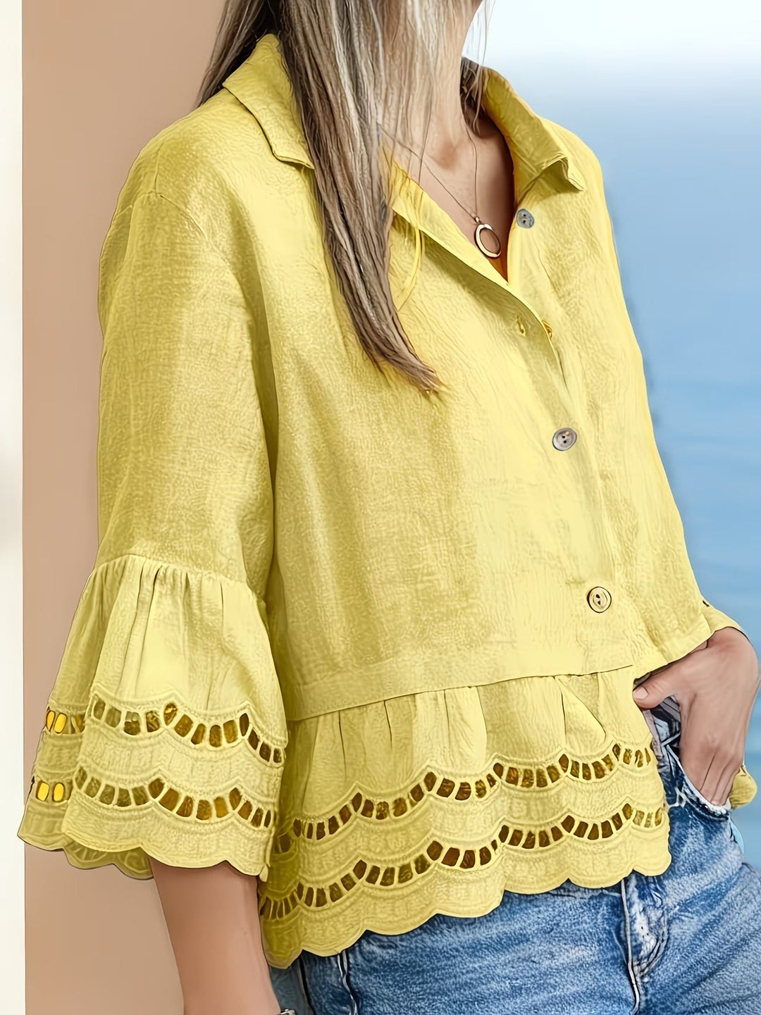Solenn – Elegant Bluse Med Knapper