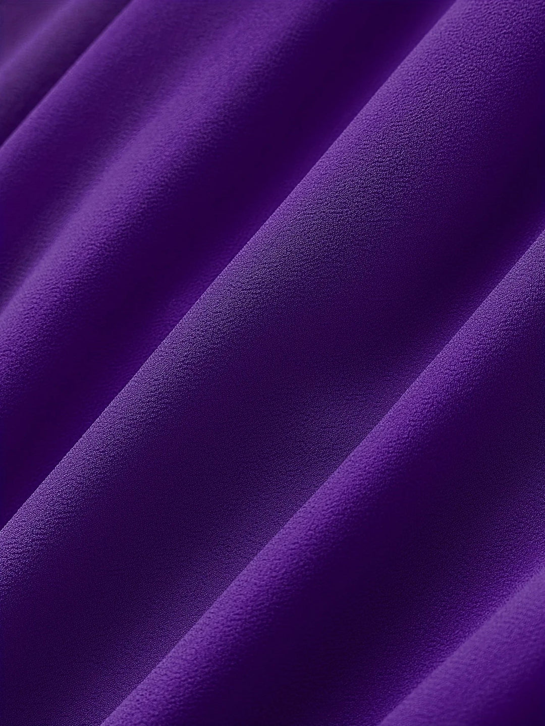 Maren – Elegant Midikjole Uden Ærmer