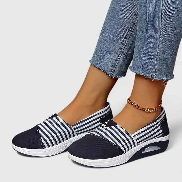 Onora - Stribede Slip-on Sko