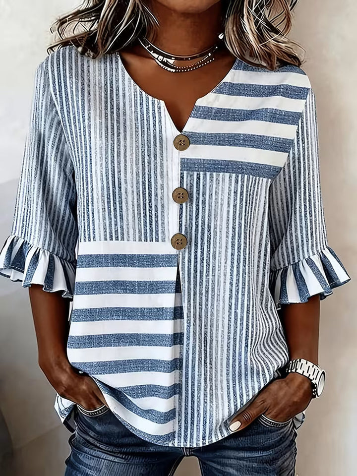 Avyra – Stribet Patchwork-bluse Med Flæseærmer Og Knapper