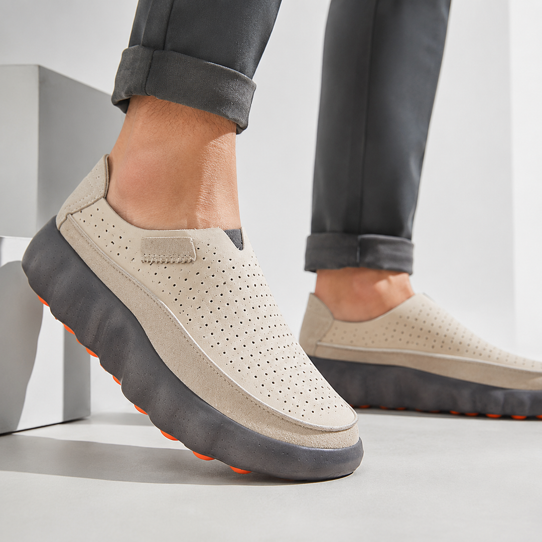 Sameth – Perforerede Slip-on Sko Med Fleksibel Sål