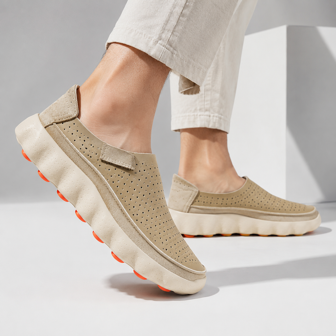 Sameth – Perforerede Slip-on Sko Med Fleksibel Sål