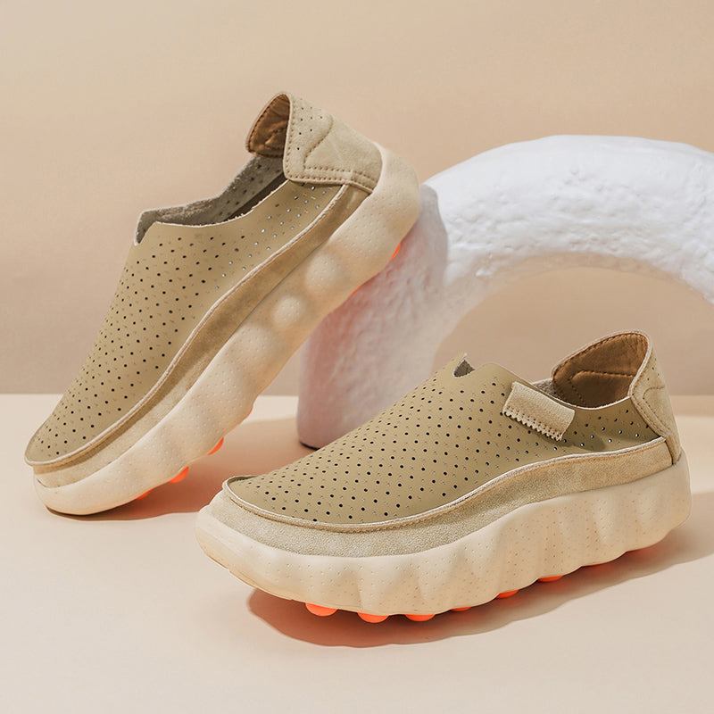 Sameth – Perforerede Slip-on Sko Med Fleksibel Sål
