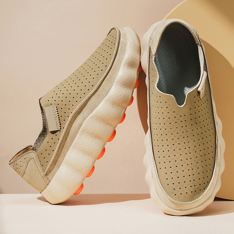 Sameth – Perforerede Slip-on Sko Med Fleksibel Sål