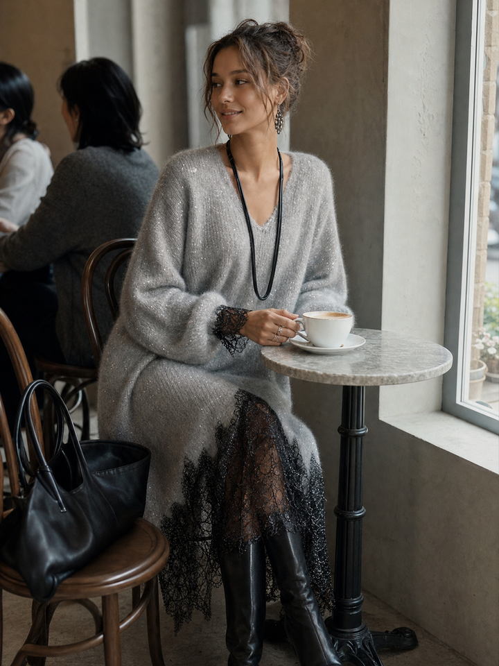 Samyra - Strikket Midikjole Med Blonder