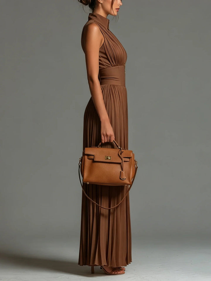 Kleira – Ærmeløs Plisseret Jumpsuit
