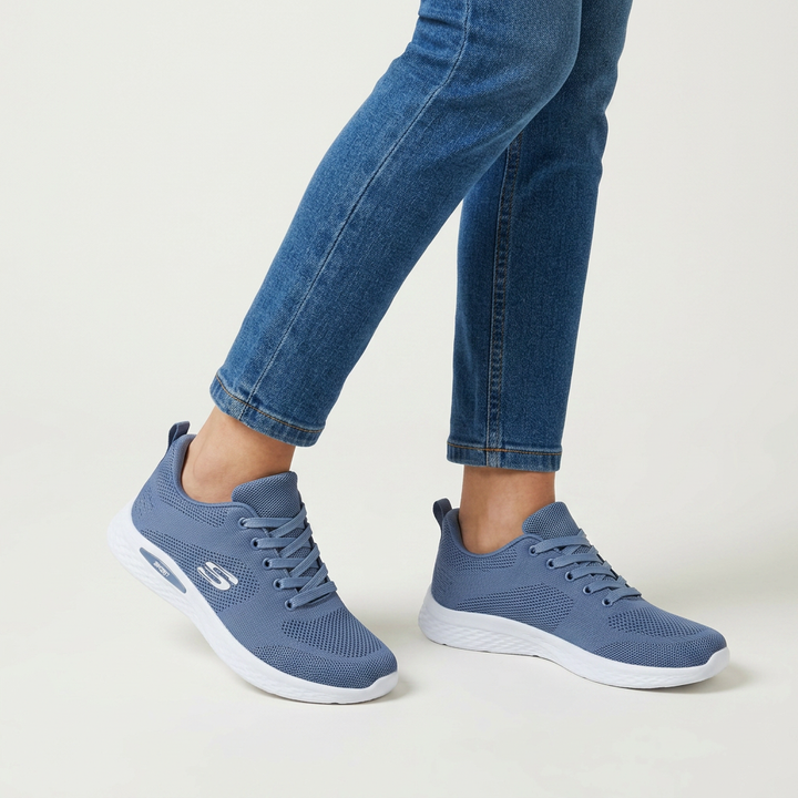 Alixia - Komfortabel Sneaker Med Snørebånd