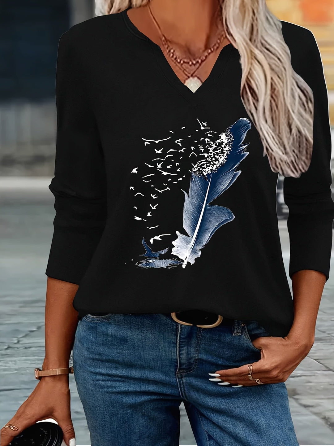 Amandine - Moderne Sommer Bluse Med V-udskæring