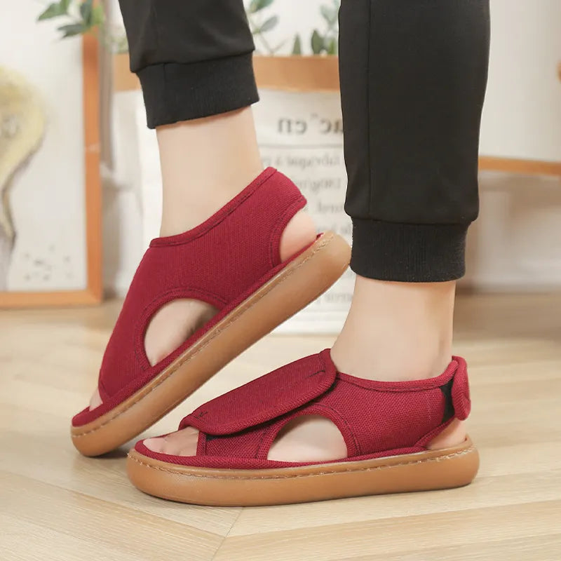 Karena – Justerbare Sandaler Med Skridsikker Velcro Lukning