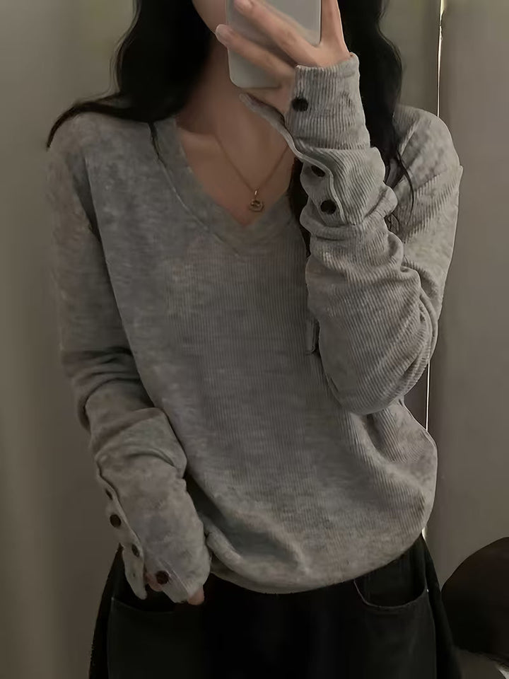 Kebina – Sweater Med V-udskæring, Ribkant Og Knapper Ved Håndleddene
