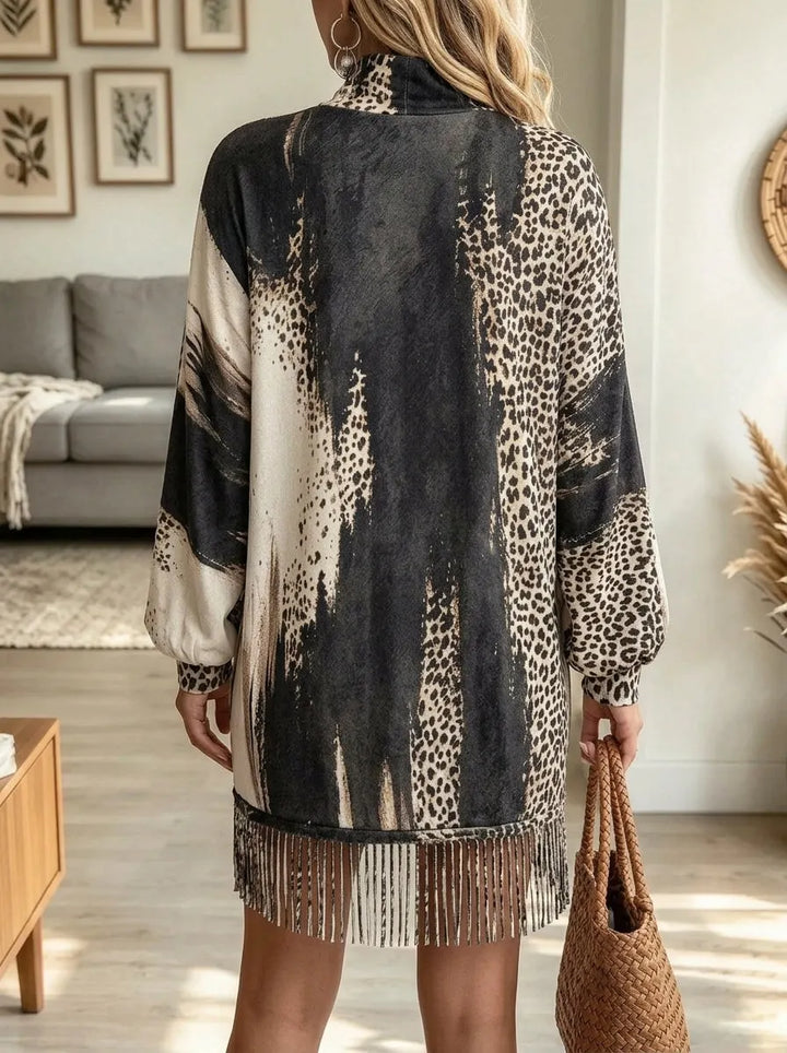 Jakisa – Strikkjole Med Frynser I Bunden Og Leopardmønster