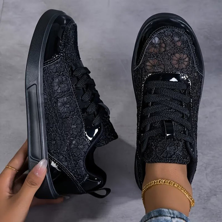 Alessa - Elegante Sneakers Med Blonder