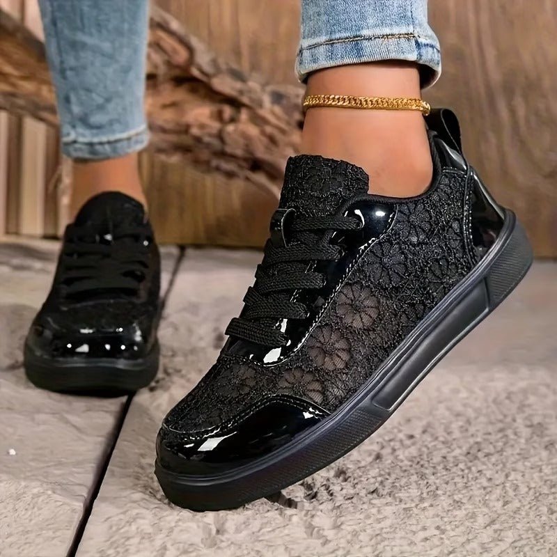 Alessa - Elegante Sneakers Med Blonder
