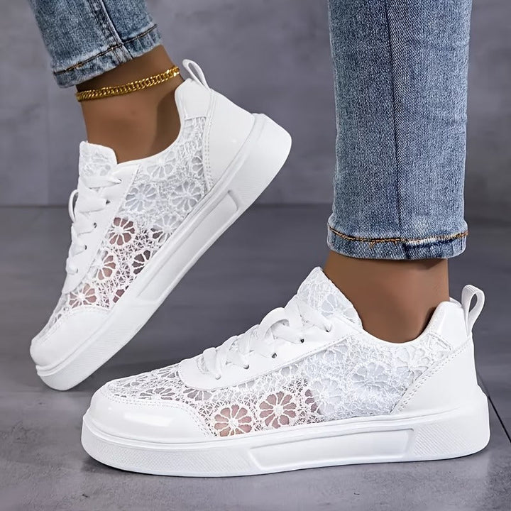 Alessa - Elegante Sneakers Med Blonder