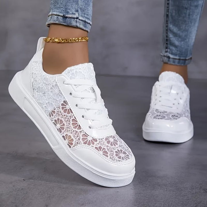 Alessa - Elegante Sneakers Med Blonder