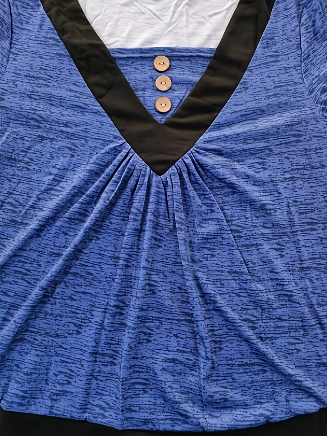 Grisel – Elegant T-shirt Med Udvidet Ben