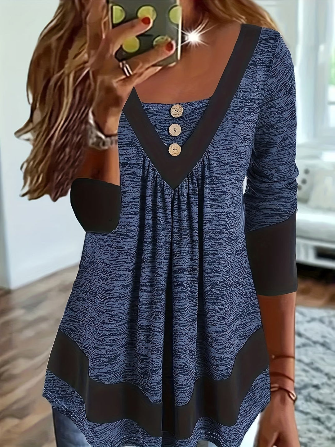 Grisel – Elegant T-shirt Med Udvidet Ben