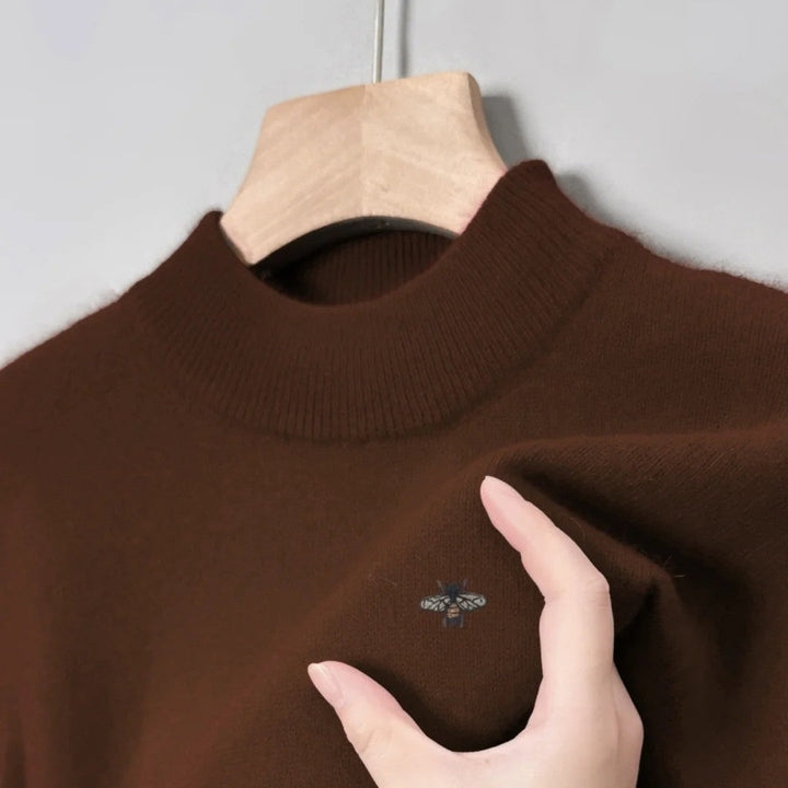 Slaven – Strikket Sweater Med Høj Hals
