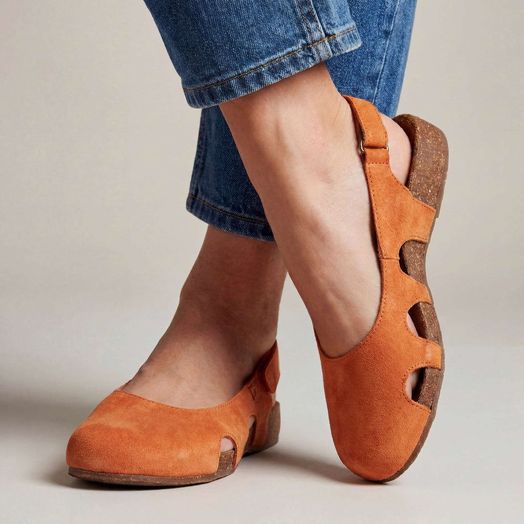Nathilie – Slingback Sko Med Lukket tå og Udskæringer